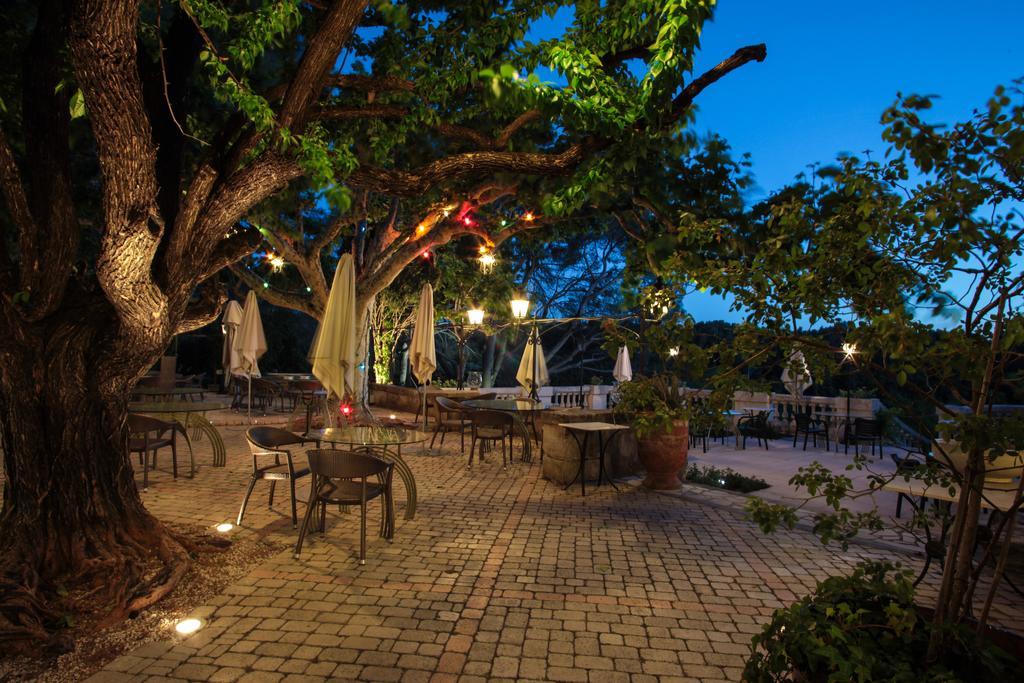 Auberge De Noves Domaine Du Deves Eksteriør billede